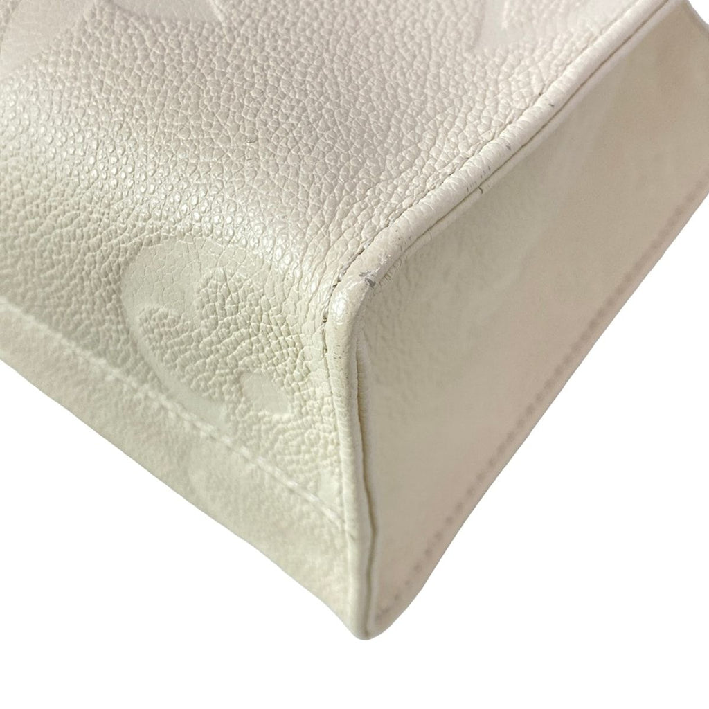 Louis Vuitton Tote Bag Monogram Empreinte On The Go PM Cream Leather Cowhide — view 6