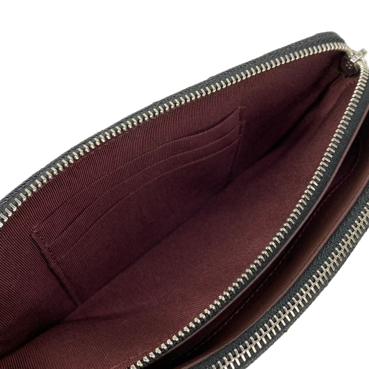 Chanel Wallet V-stitch Black Chain Silver Shoulder Bag — view 4