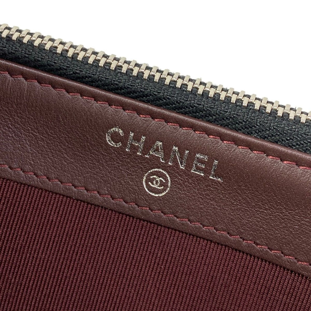 Chanel Wallet V-stitch Black Chain Silver Shoulder Bag — view 6