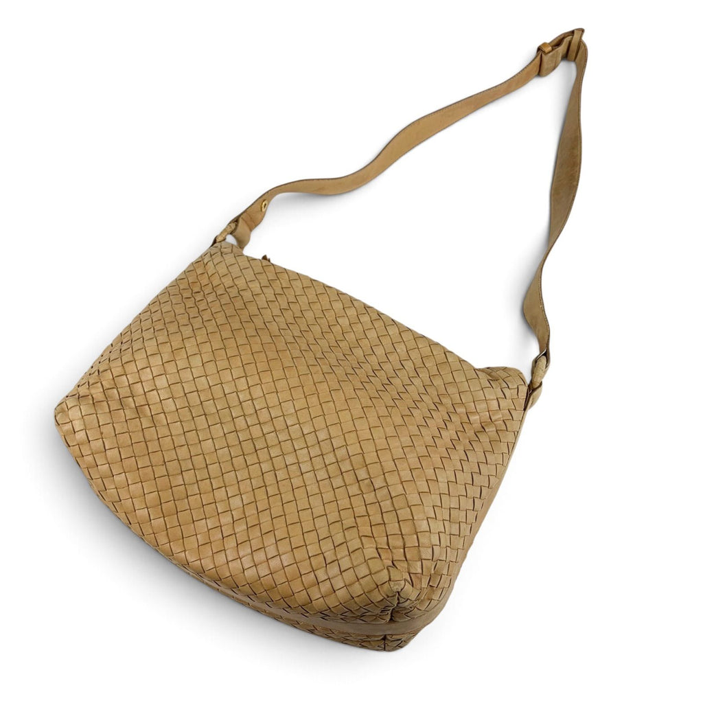 Bottega Veneta Intrecciato Leather 2-Way Hobo Beige — view 3