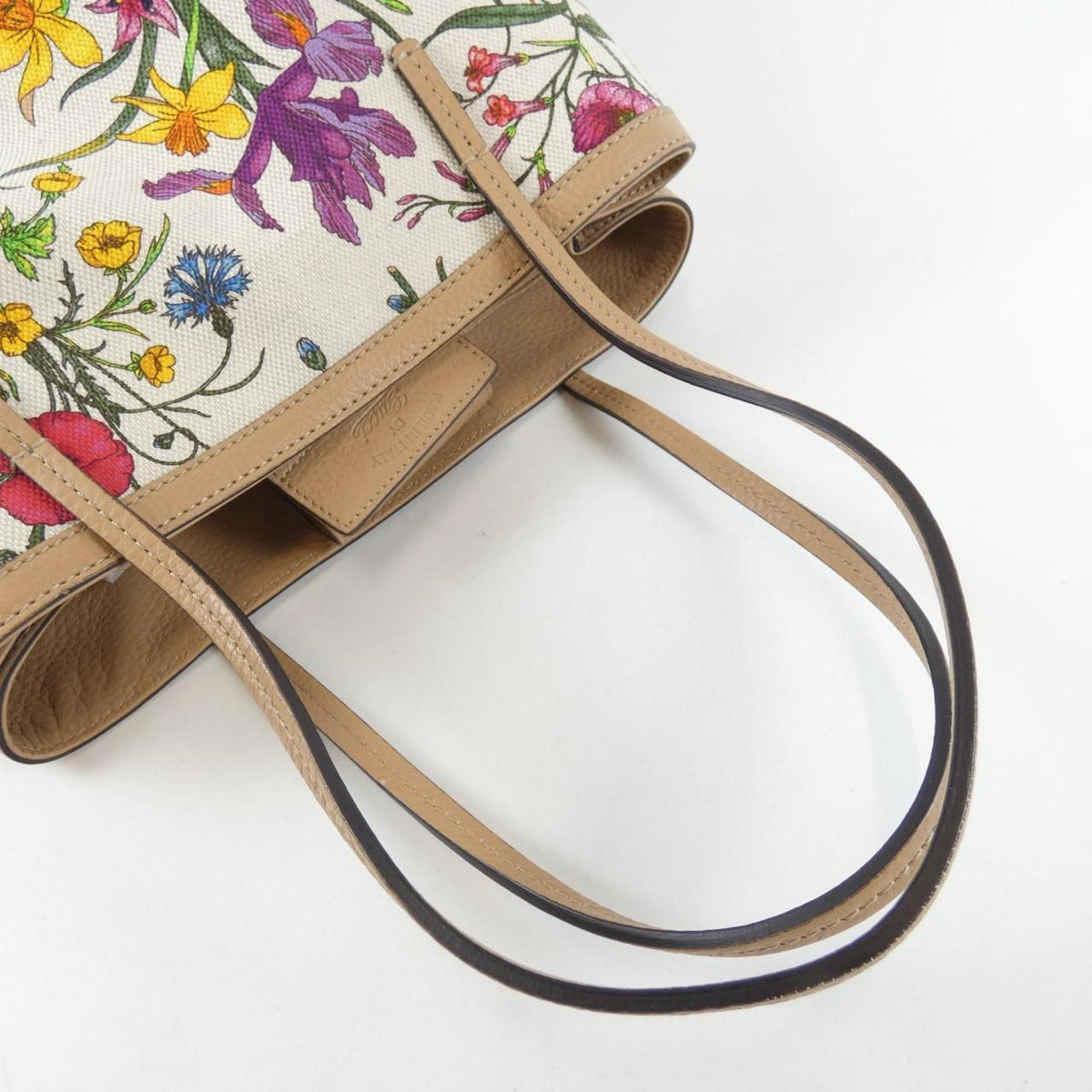 Gucci Bag Handbag Beige — view 3