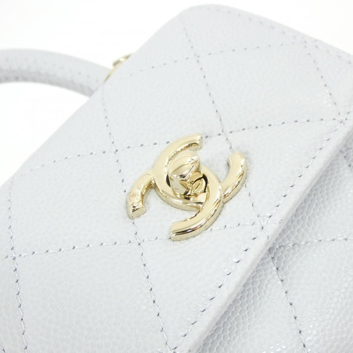 Chanel Chain Clutch Blue — view 4
