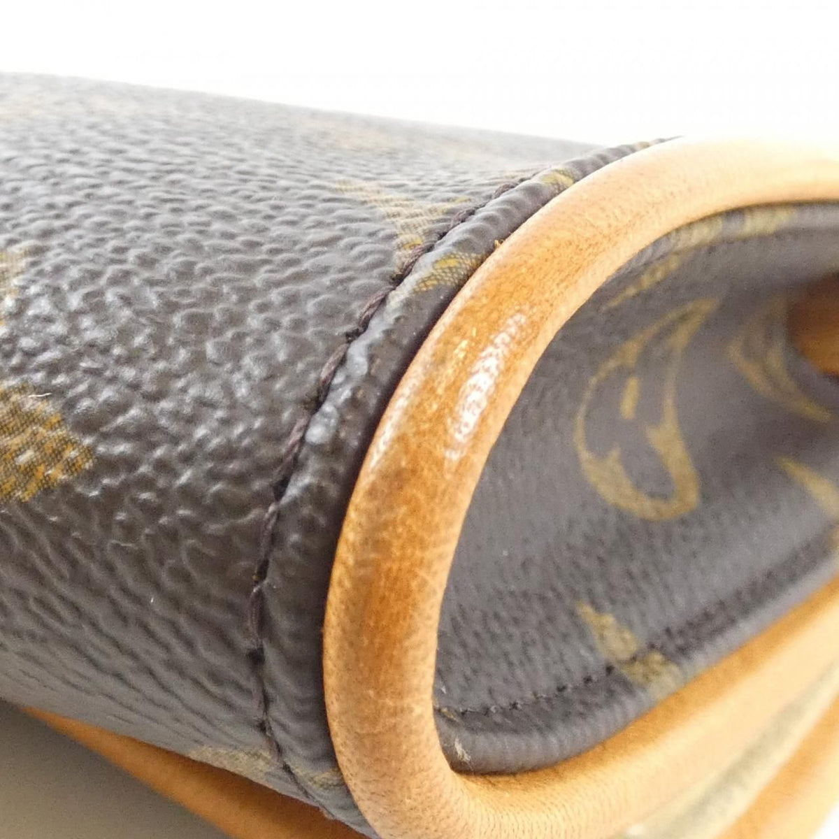 Louis Vuitton Monogram Pochette Twin GM Shoulder Bag — view 3