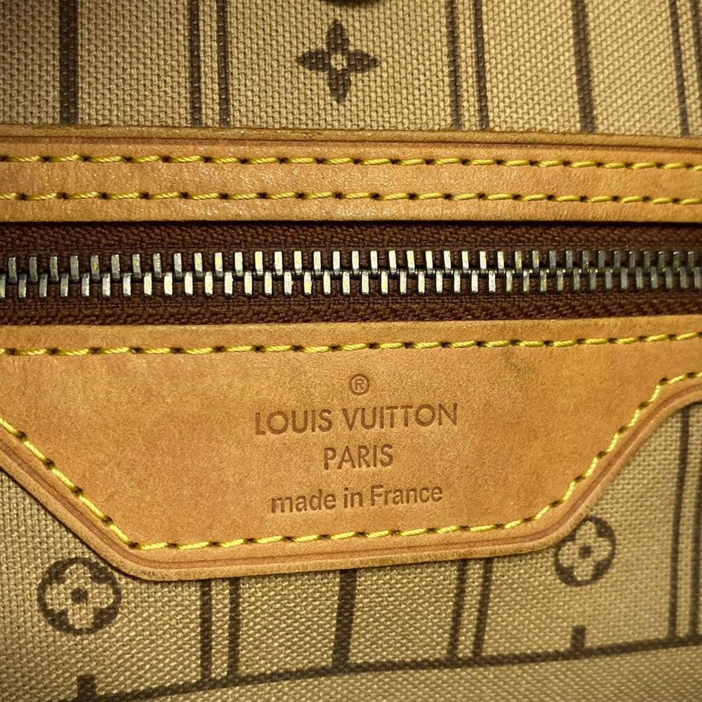 Louis Vuitton Tote Bag Monogram Neverfull MM — view 8