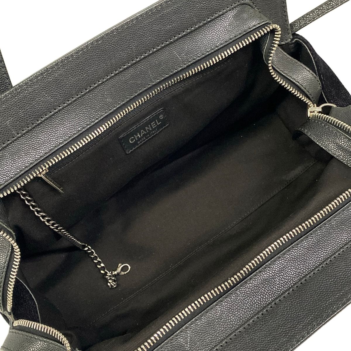 Chanel Shoulder Bag Quilted 2.55 Black Vintage Silver — view 7