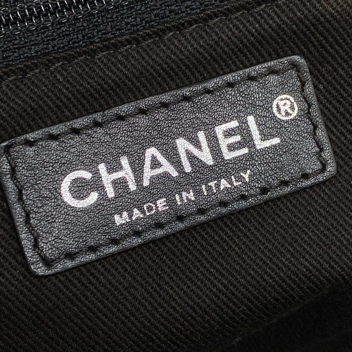 Chanel Shoulder Bag Quilted 2.55 Black Vintage Silver — view 8