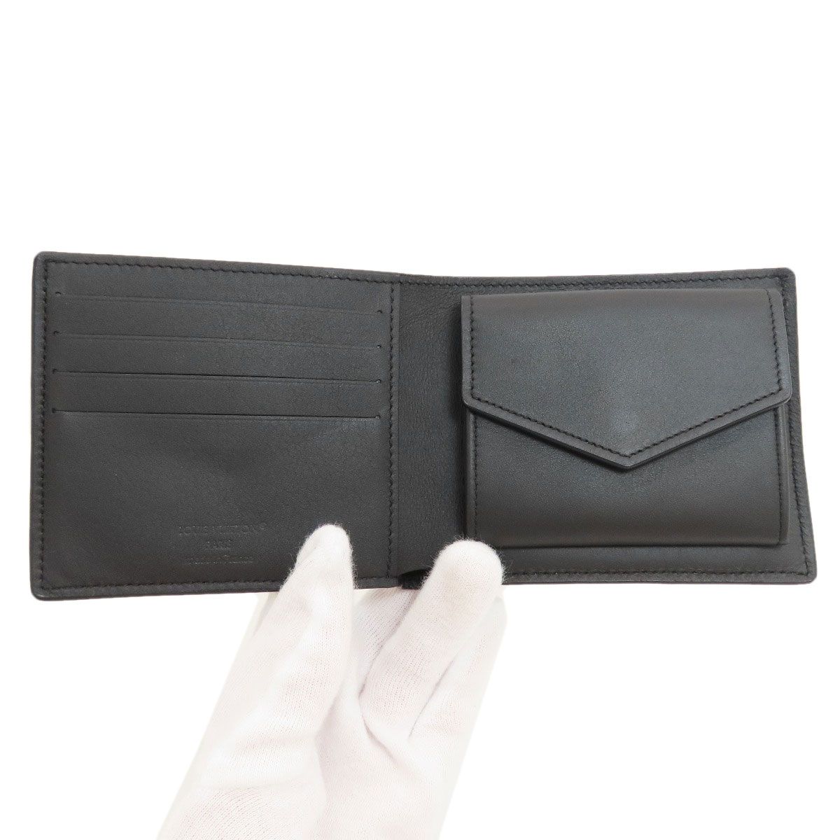 Louis Vuitton Portefeuille Marco Aerogram Bifold Wallet Calfskin — view 4