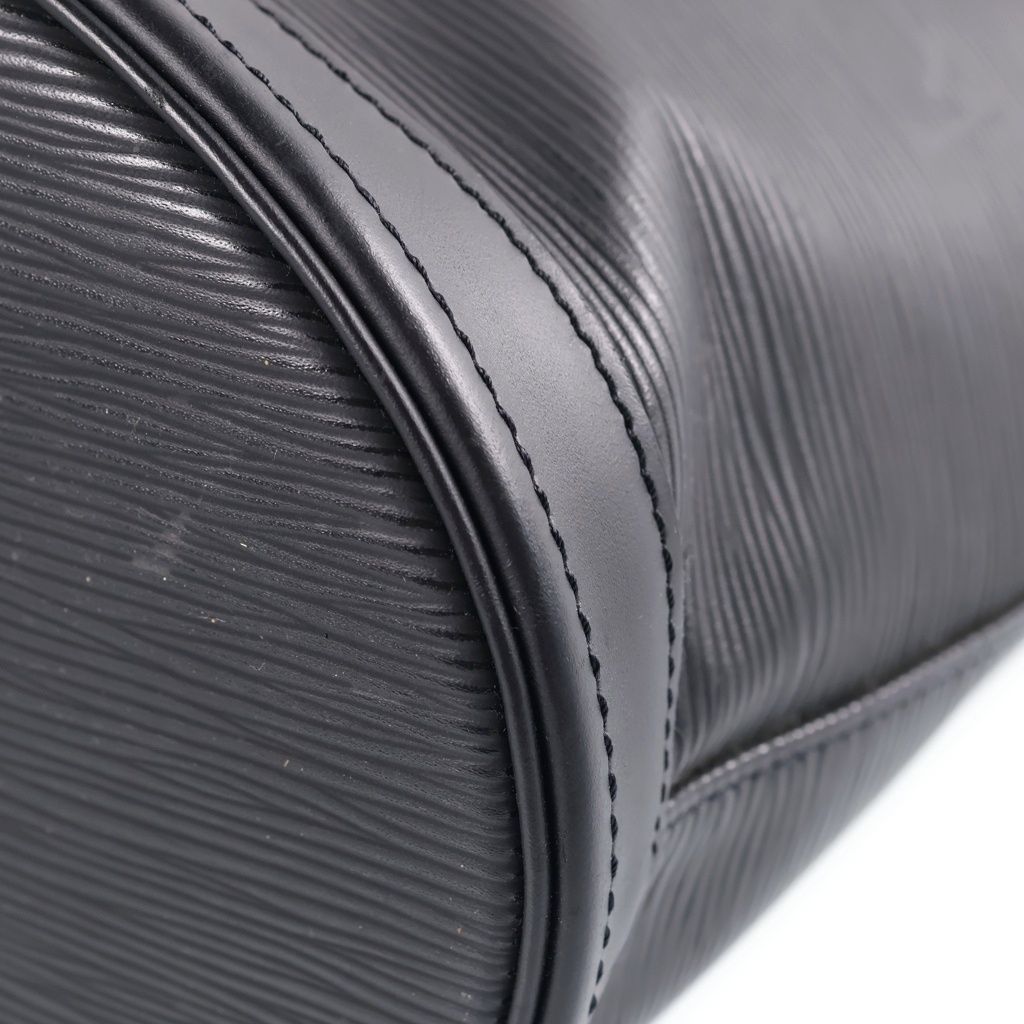 Louis Vuitton Epi Petite Bucket Handbag Black Leather Gold — view 5