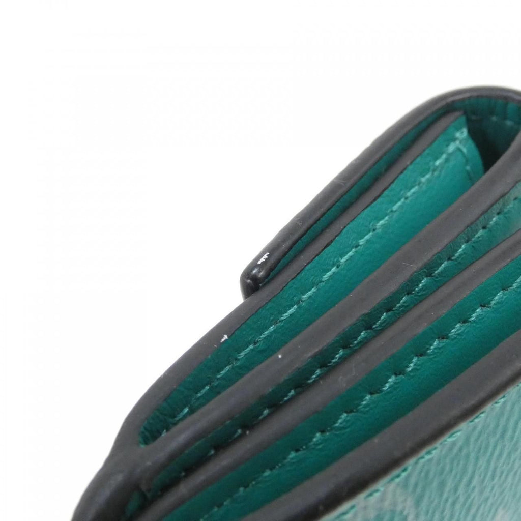 Louis Vuitton Taigarama Discovery Compact Wallet — view 3