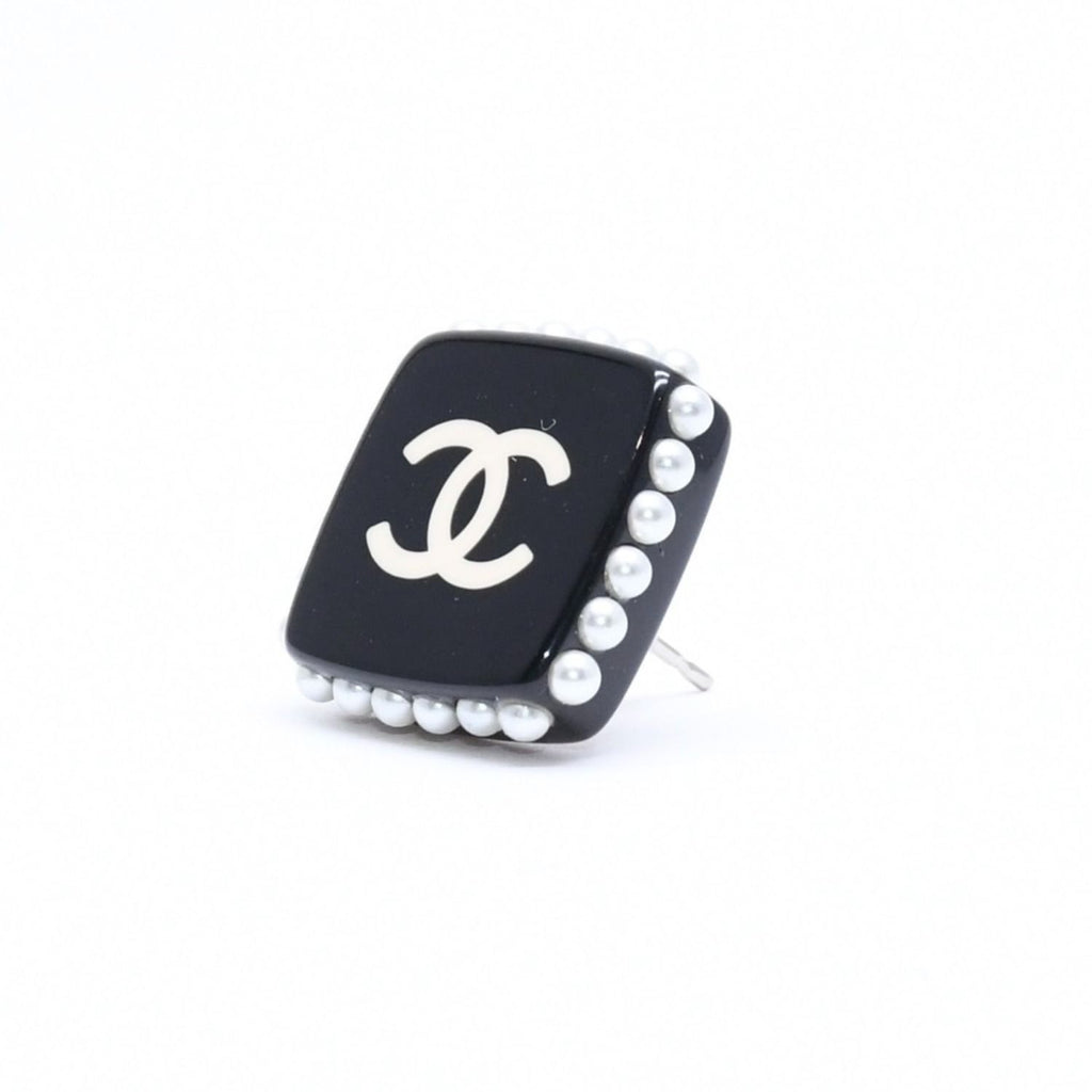 Chanel CC Logo Square Earrings Faux Pearl Black Resin — view 3