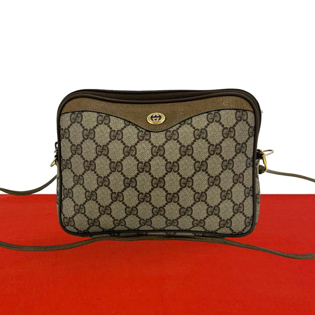 Gucci Vintage GG Logo Leather Shoulder Bag Crossbody Pochette Brown