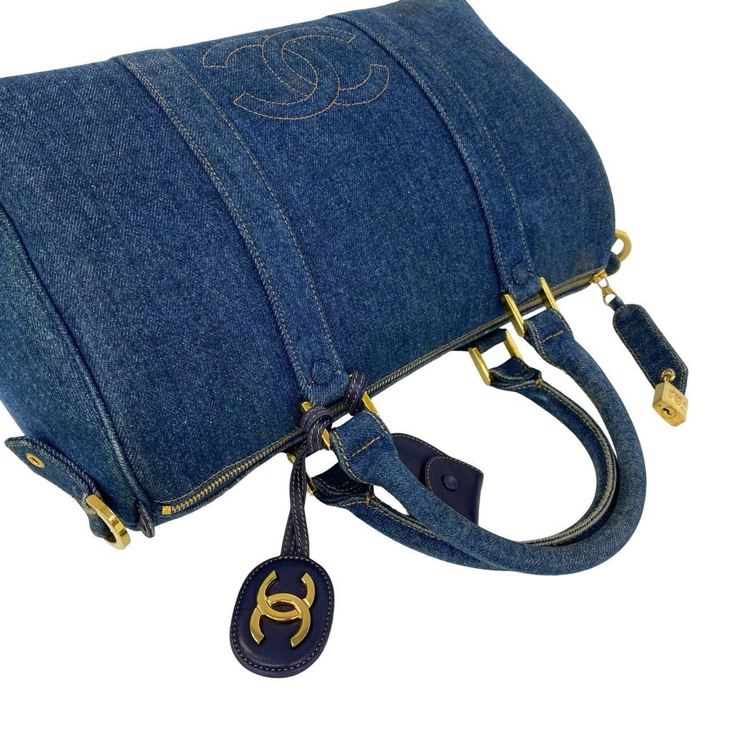 Chanel Vintage CC Logo Denim 2-Way Shoulder Bag Blue — view 4
