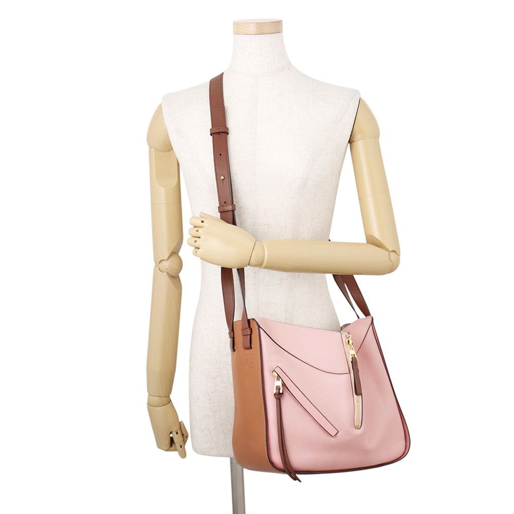 Loewe Hammock Small Grain Calf Leather 2-Way Shoulder Bag — view 5
