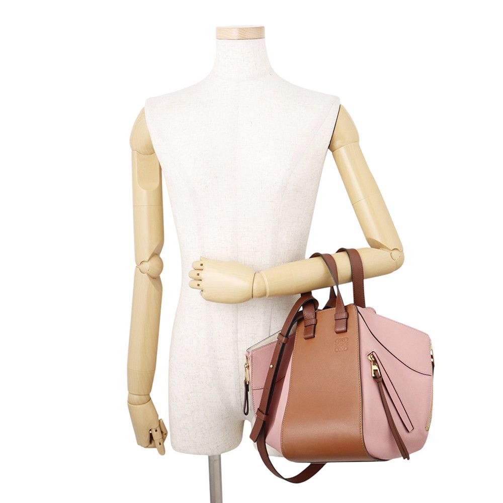 Loewe Hammock Small Grain Calf Leather 2-Way Shoulder Bag — view 4