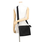Gucci Shoulder Bag Jumbo GG Canvas Black 2-Way Clutch — view 5