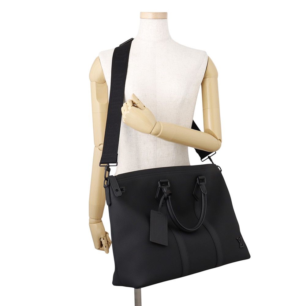 Louis Vuitton Tote Bag Taurillon Leather LV Aerogram Lockit 2-Way Black — view 5