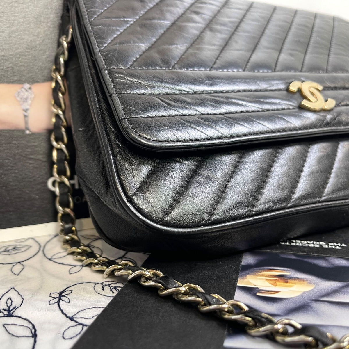 Chanel Vintage Mademoiselle CC Logo Chain Shoulder Bag — view 5