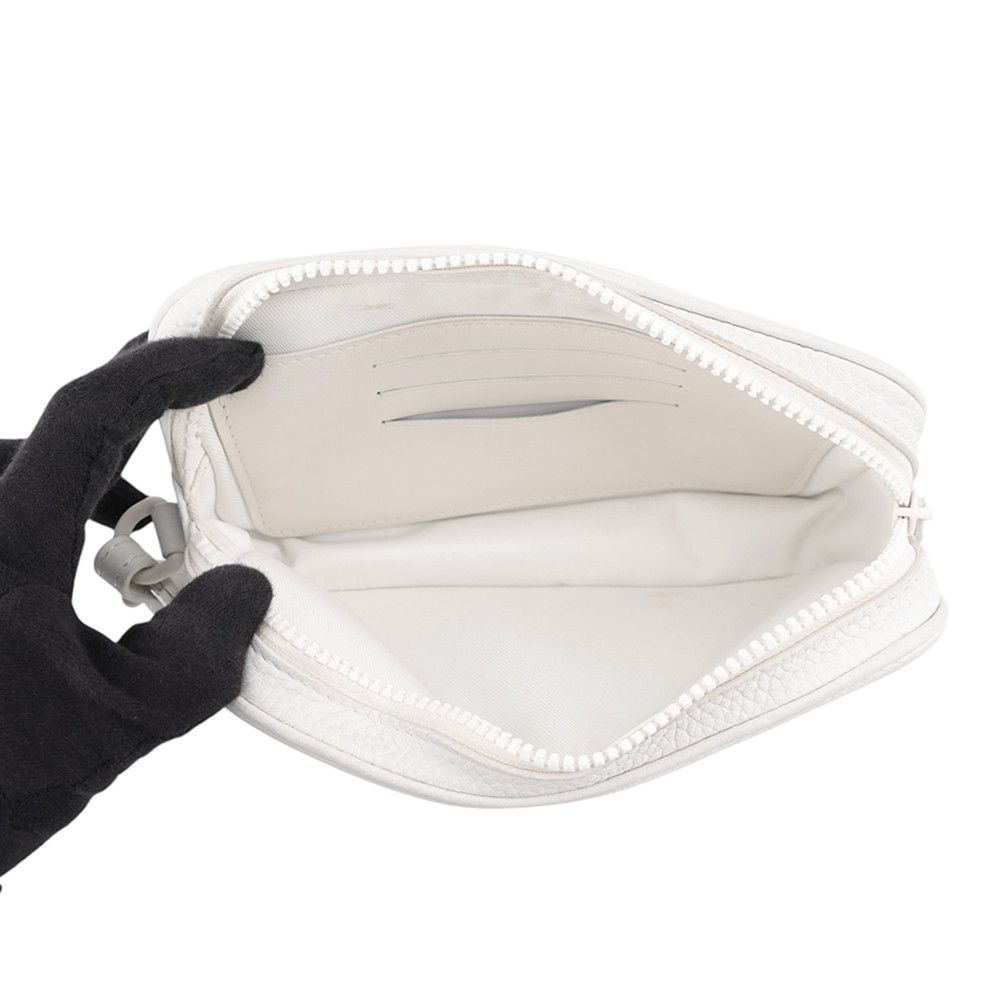 Louis Vuitton Second Bag Monogram Empreinte Pochette Volga Bag White Spring — view 5
