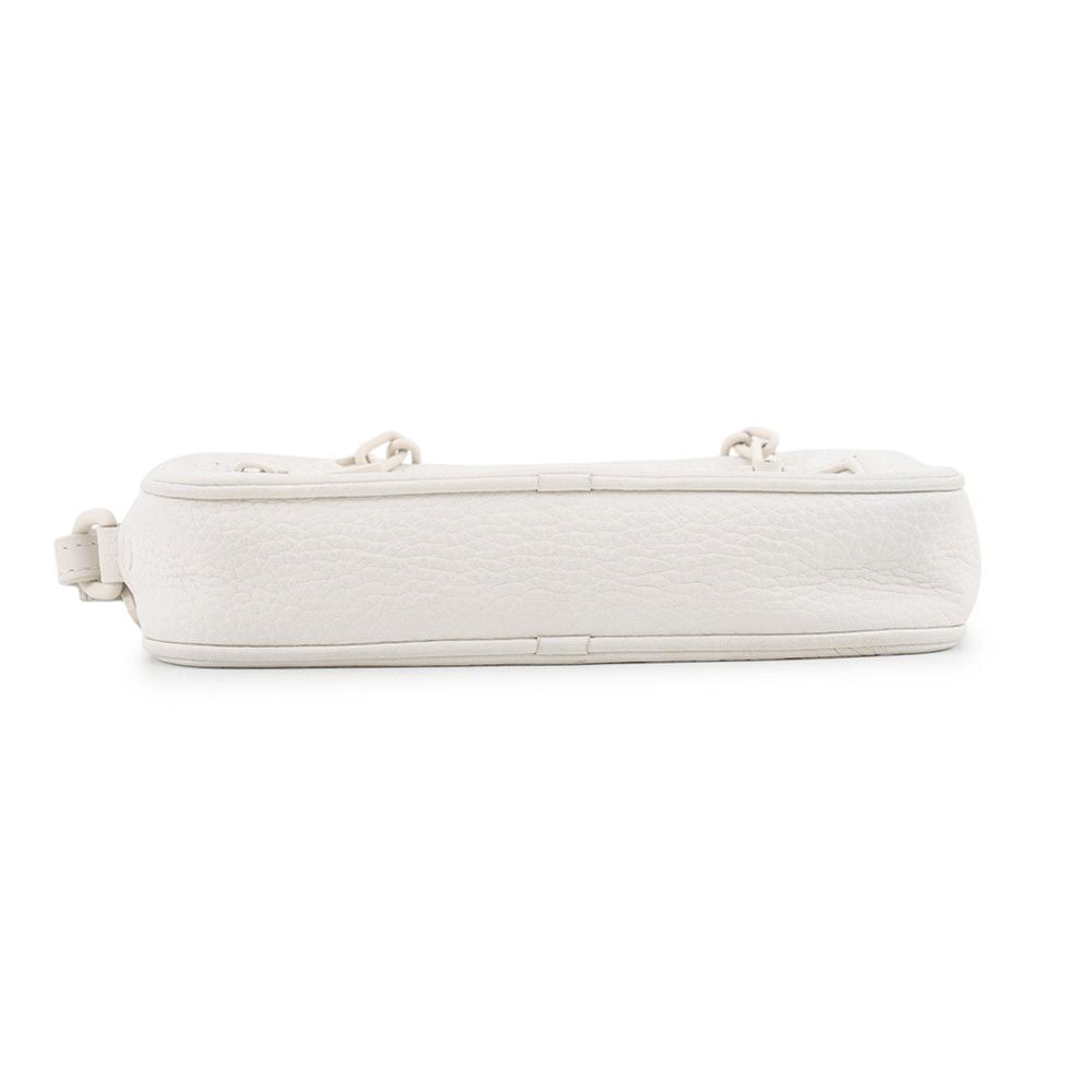 Louis Vuitton Second Bag Monogram Empreinte Pochette Volga Bag White Spring — view 3
