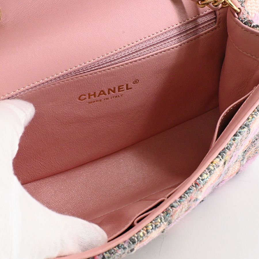 Chanel Shoulder Bag CC Filigree Chain — view 4