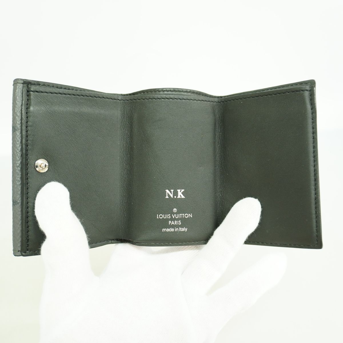 Louis Vuitton Trifold Wallet Monogram Eclipse Discovery Compact Black — view 3