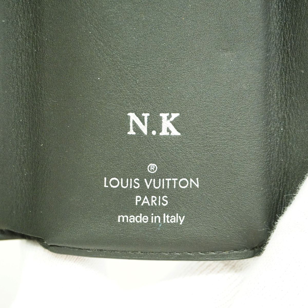 Louis Vuitton Trifold Wallet Monogram Eclipse Discovery Compact Black — view 4