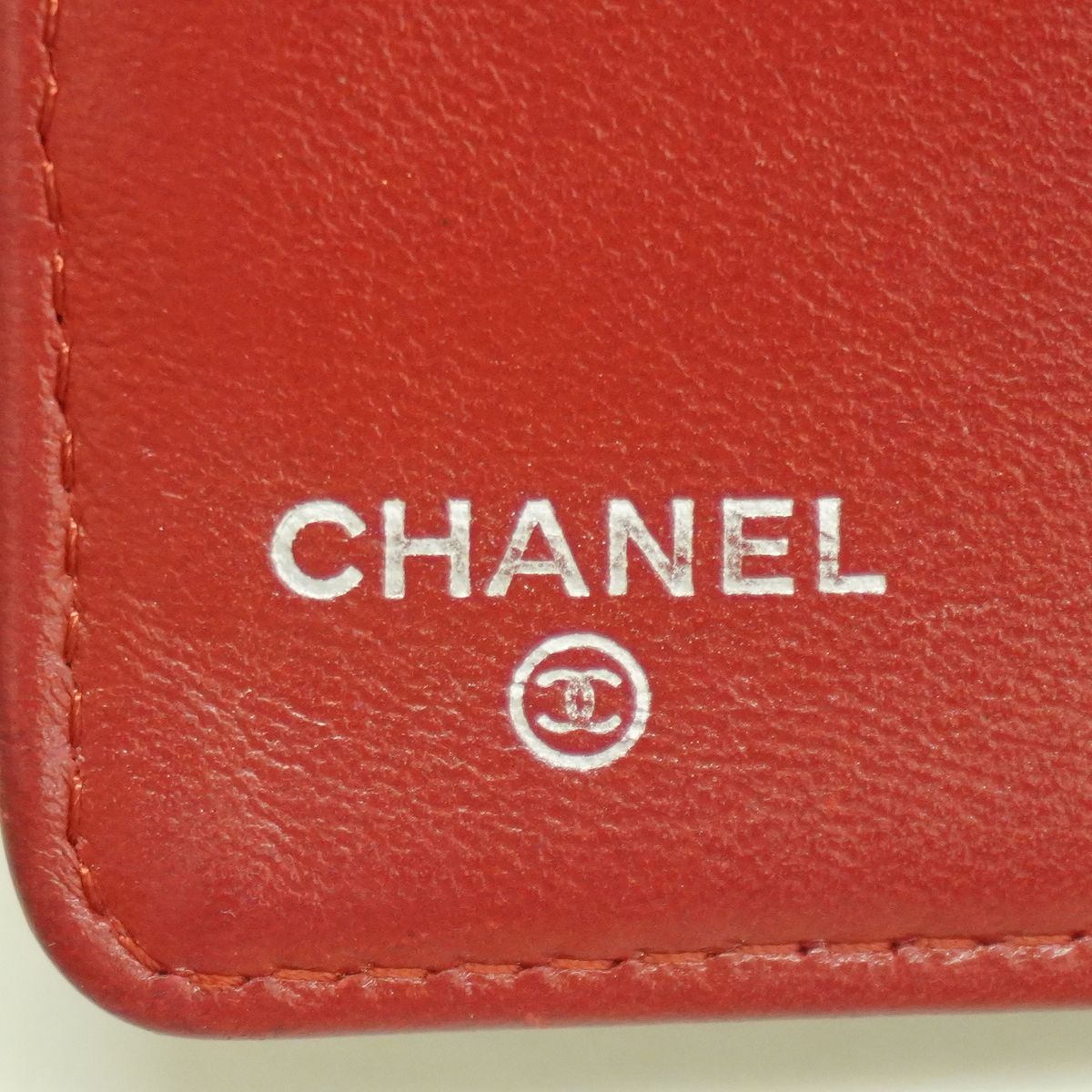 Chanel Wallet Quilted Lambskin Red Silver — view 4