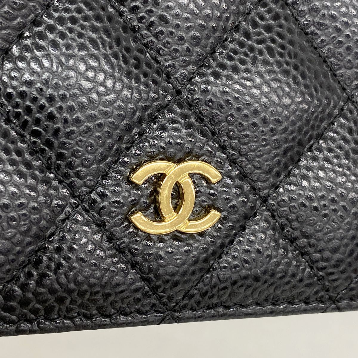 Chanel Wallet Quilted Caviar Leather Black Gold — view 7