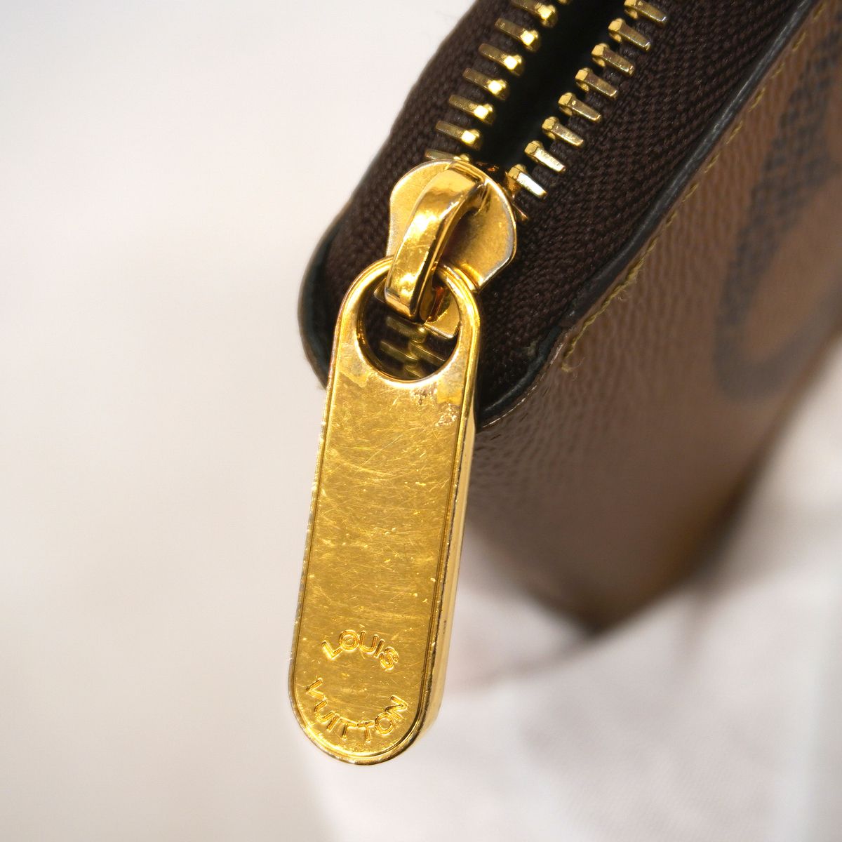 Louis Vuitton Wallet Monogram Giant Reverse Zippy Brown — view 8