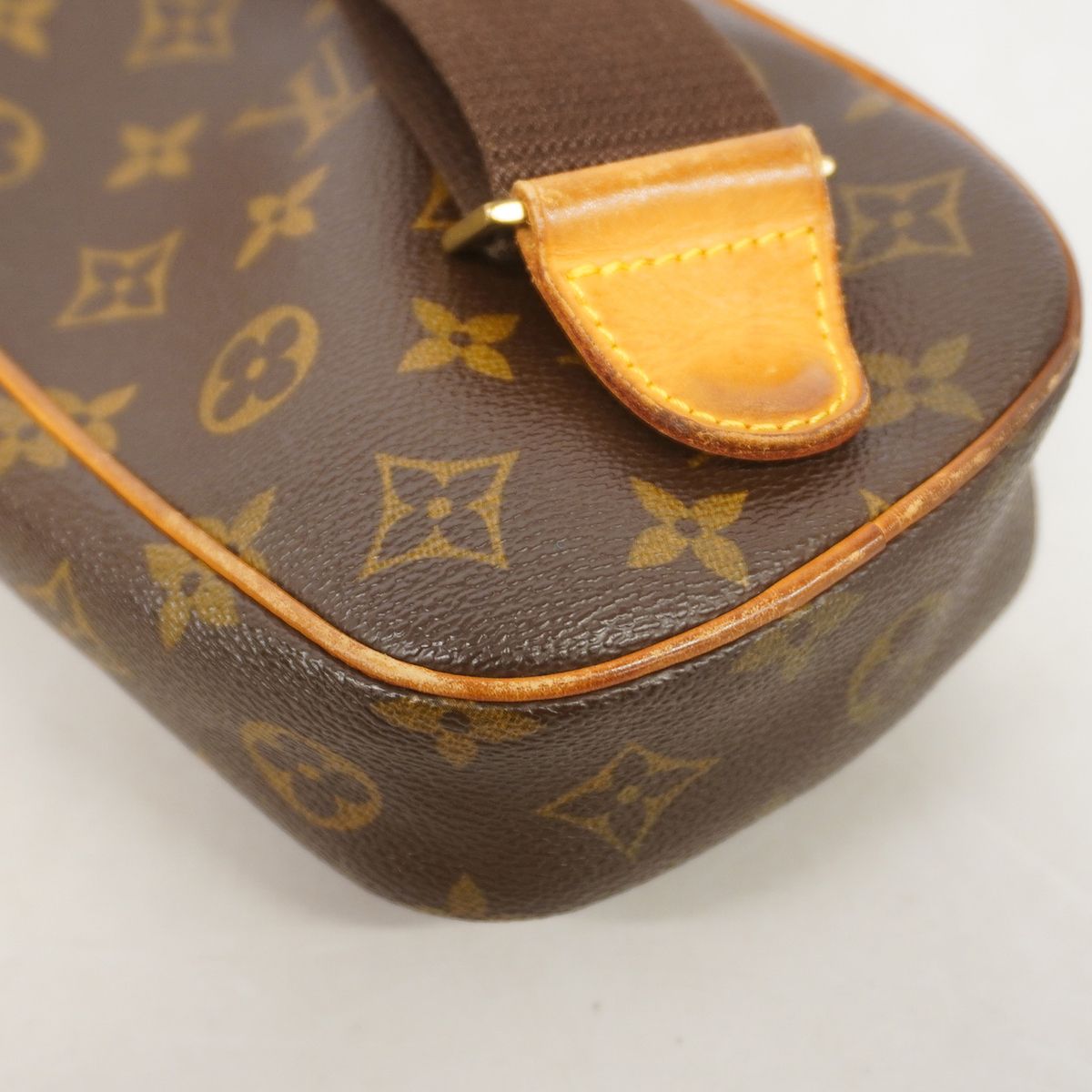 Louis Vuitton Belt Bag Monogram Pochette Gange Brown — view 8