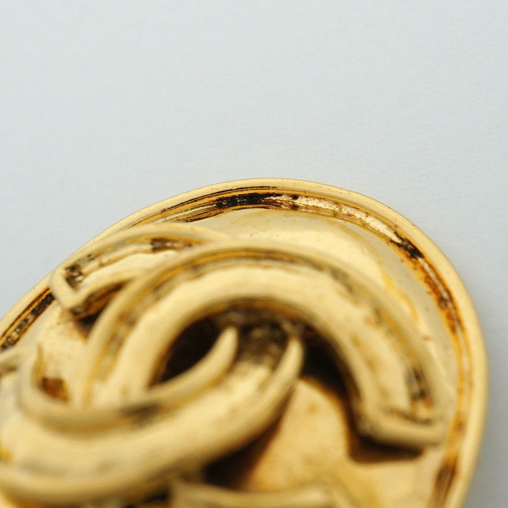 Chanel Earrings Vintage CC Logo Oval Gold Plated — view 7