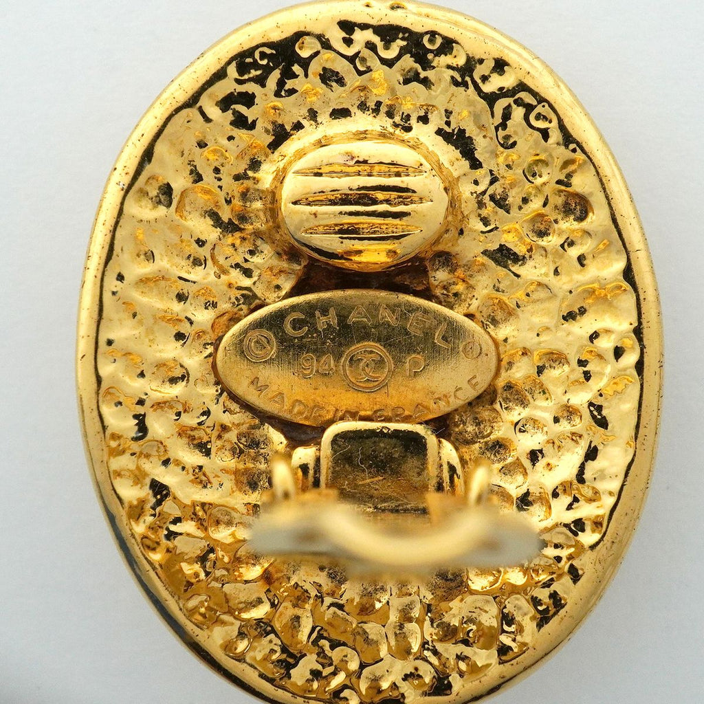 Chanel Earrings Vintage CC Logo Oval Gold Plated — view 4