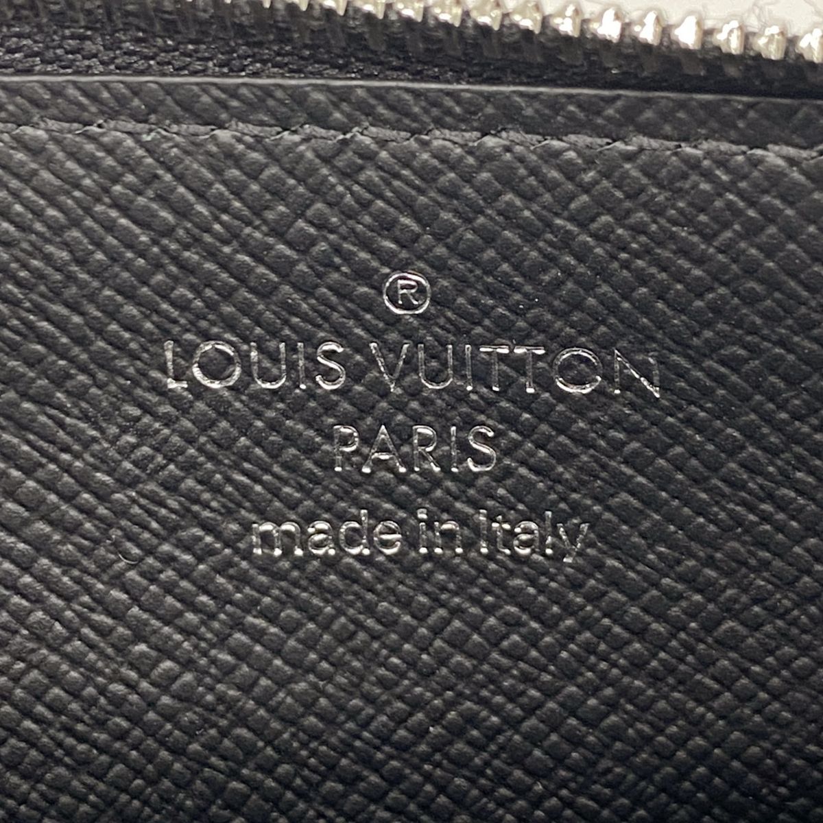 Louis Vuitton Taiga Coin Card Holder Ardoise — view 4