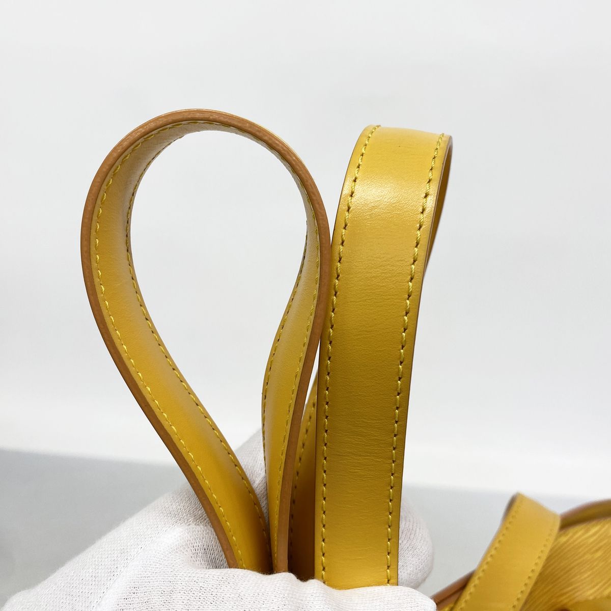 Louis Vuitton Shoulder Bag Epi Saint Jacques Shopping Jaune — view 8