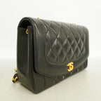 Chanel Shoulder Bag Diana Lambskin Black Gold — view 2