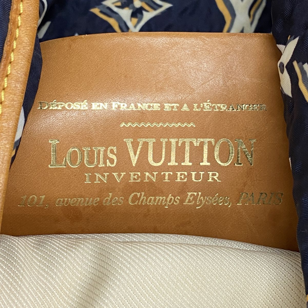 Louis Vuitton Shoulder Bag Cruise Bulle MM Marine — view 5