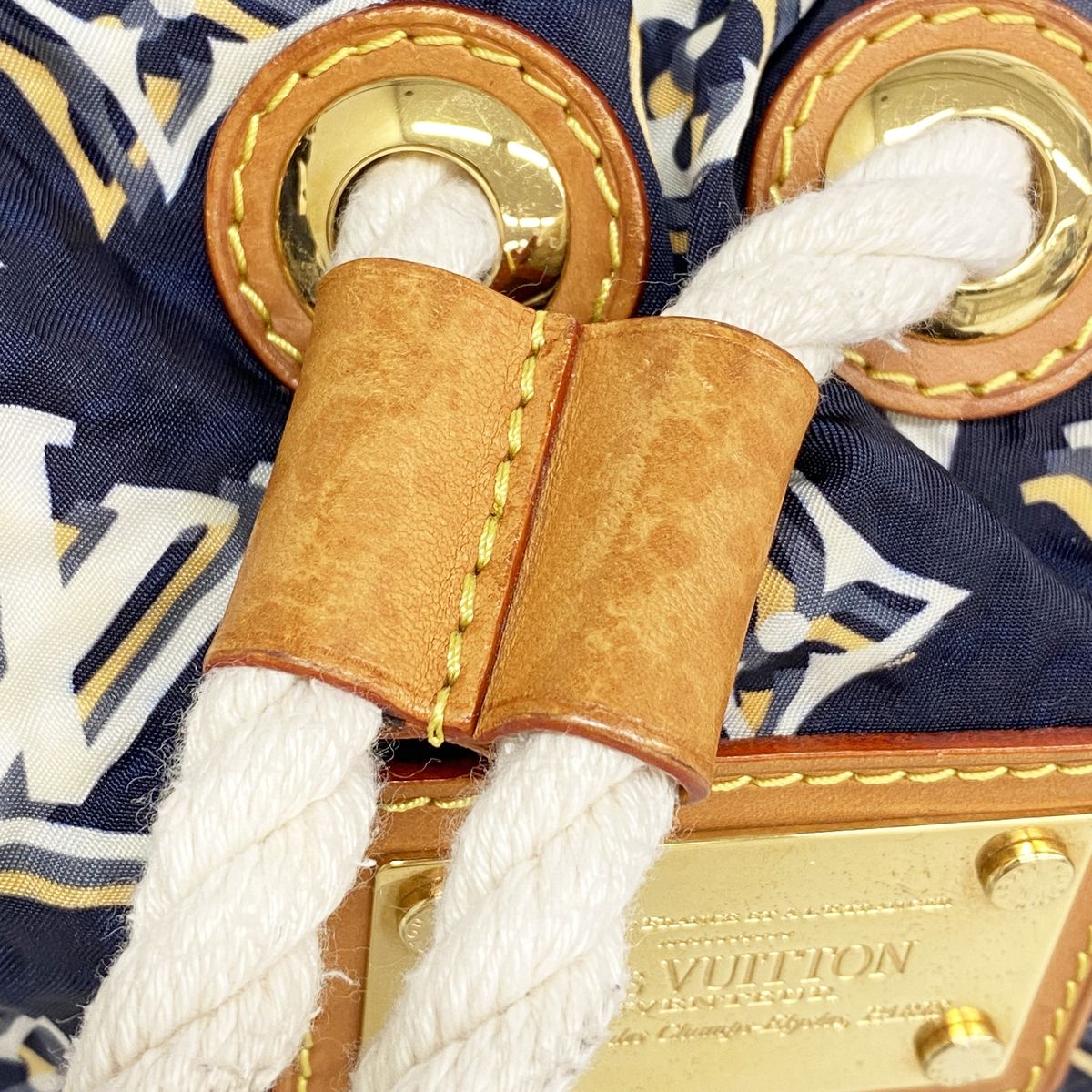 Louis Vuitton Shoulder Bag Cruise Bulle MM Marine — view 8