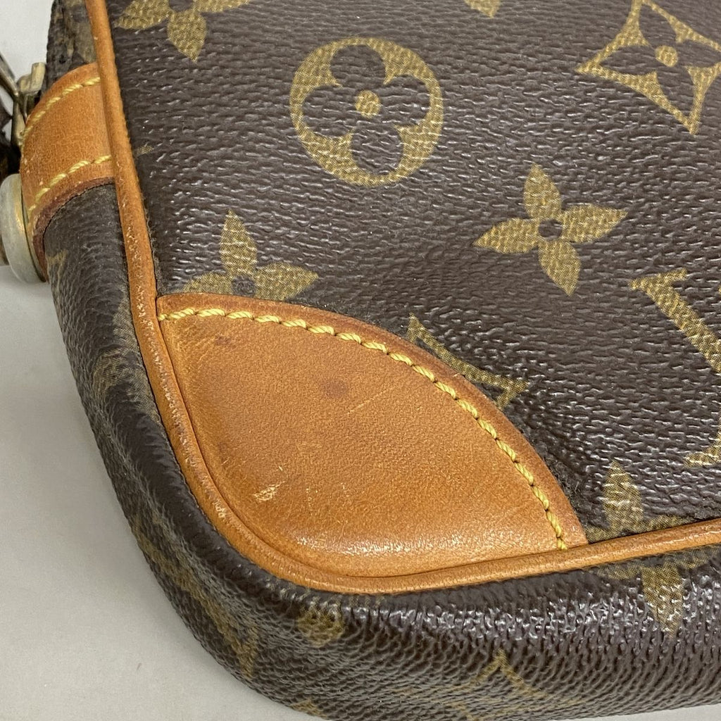 Louis Vuitton Clutch Monogram Marly Dragonne PM Brown — view 7