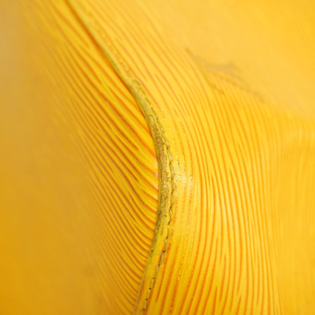 Louis Vuitton Shoulder Bag Epi Petit Noe Jaune — view 6