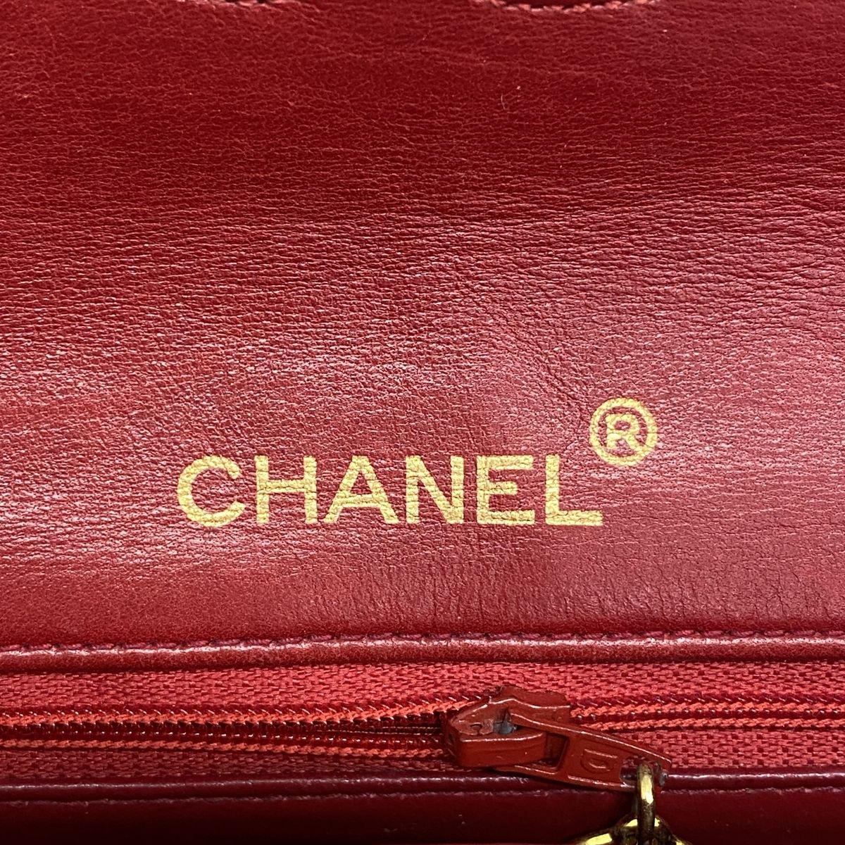 Chanel Shoulder Bag Mini Quilted Lambskin Red Gold — view 5
