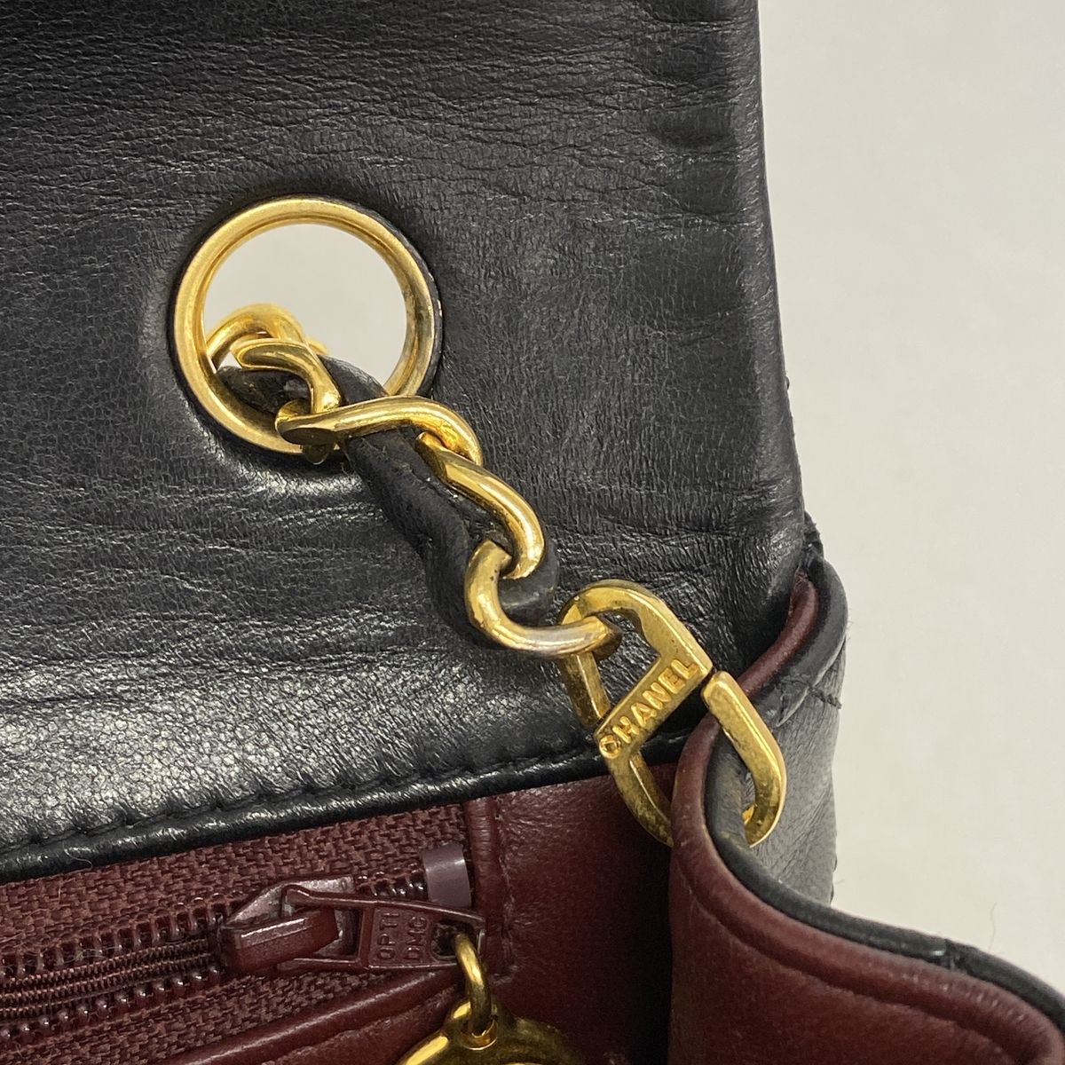 Chanel Shoulder Bag Quilted Lambskin Black Gold — view 8
