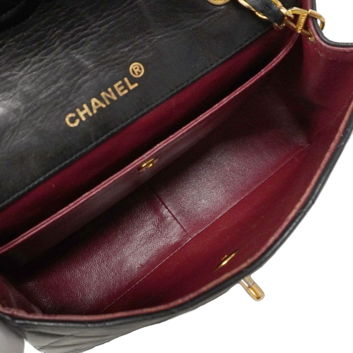Chanel Shoulder Bag Quilted Lambskin Black Gold — view 4