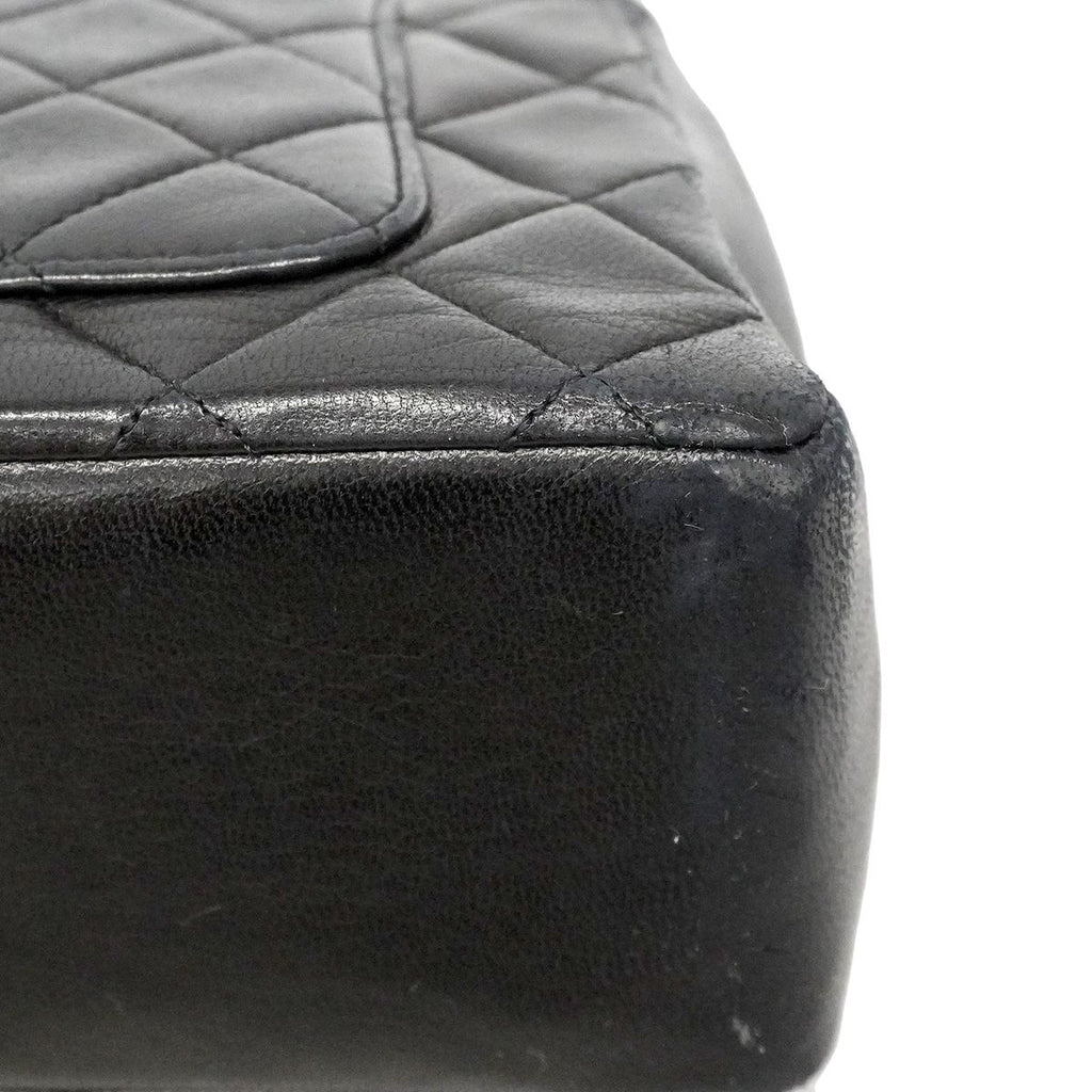 Chanel Shoulder Bag Quilted Lambskin Black Gold — view 6