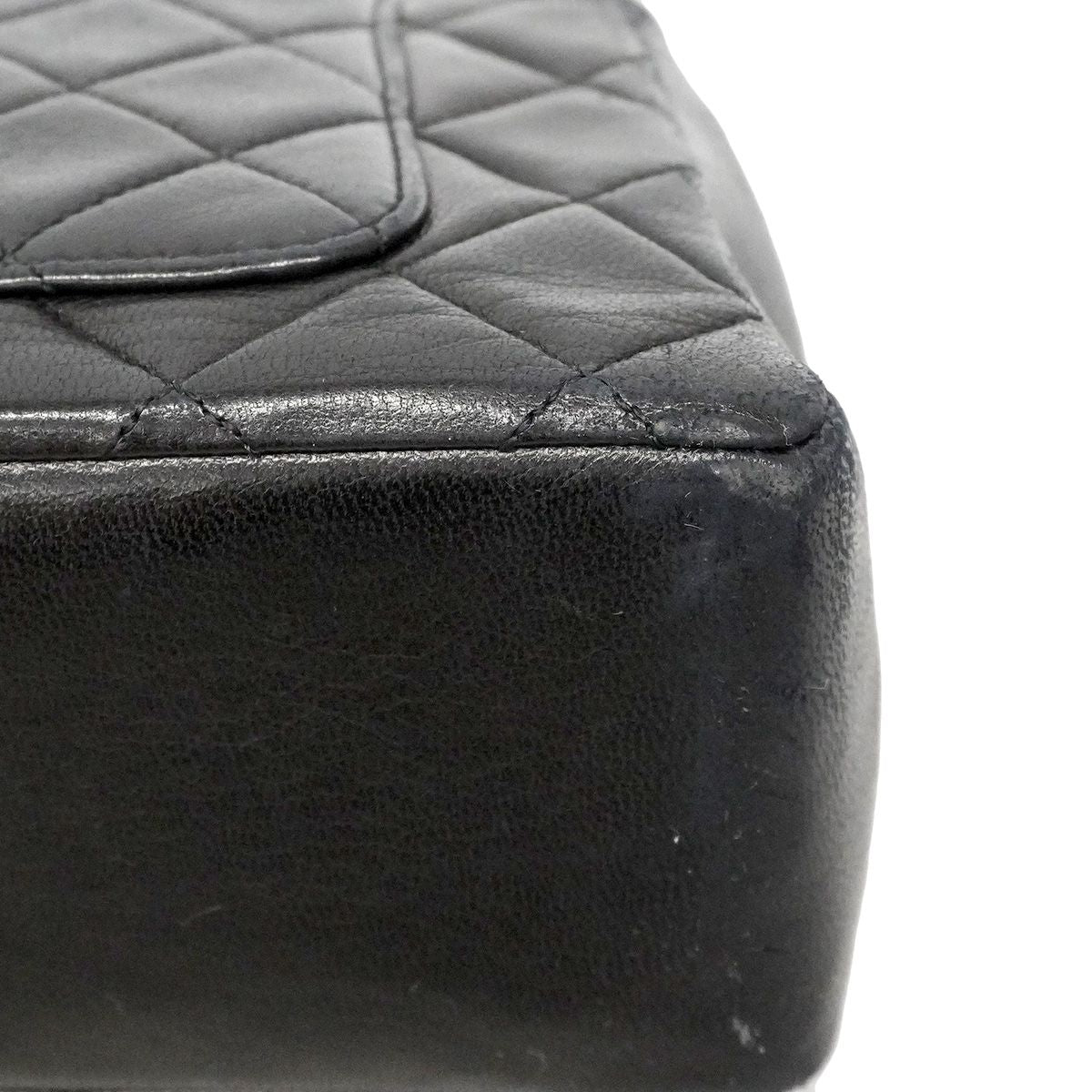 Chanel Shoulder Bag Quilted Lambskin Black Gold — view 6