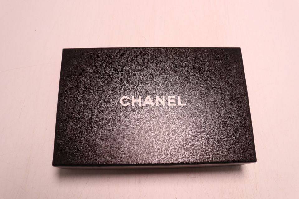 Chanel Icon Lambskin Kiss Lock Bifold Wallet — view 8