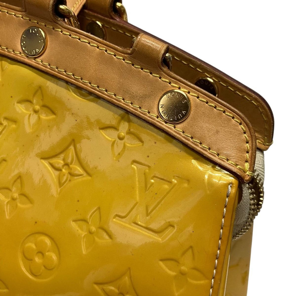 Louis Vuitton Blair MM Vernis Shoulder Bag Patent — view 5