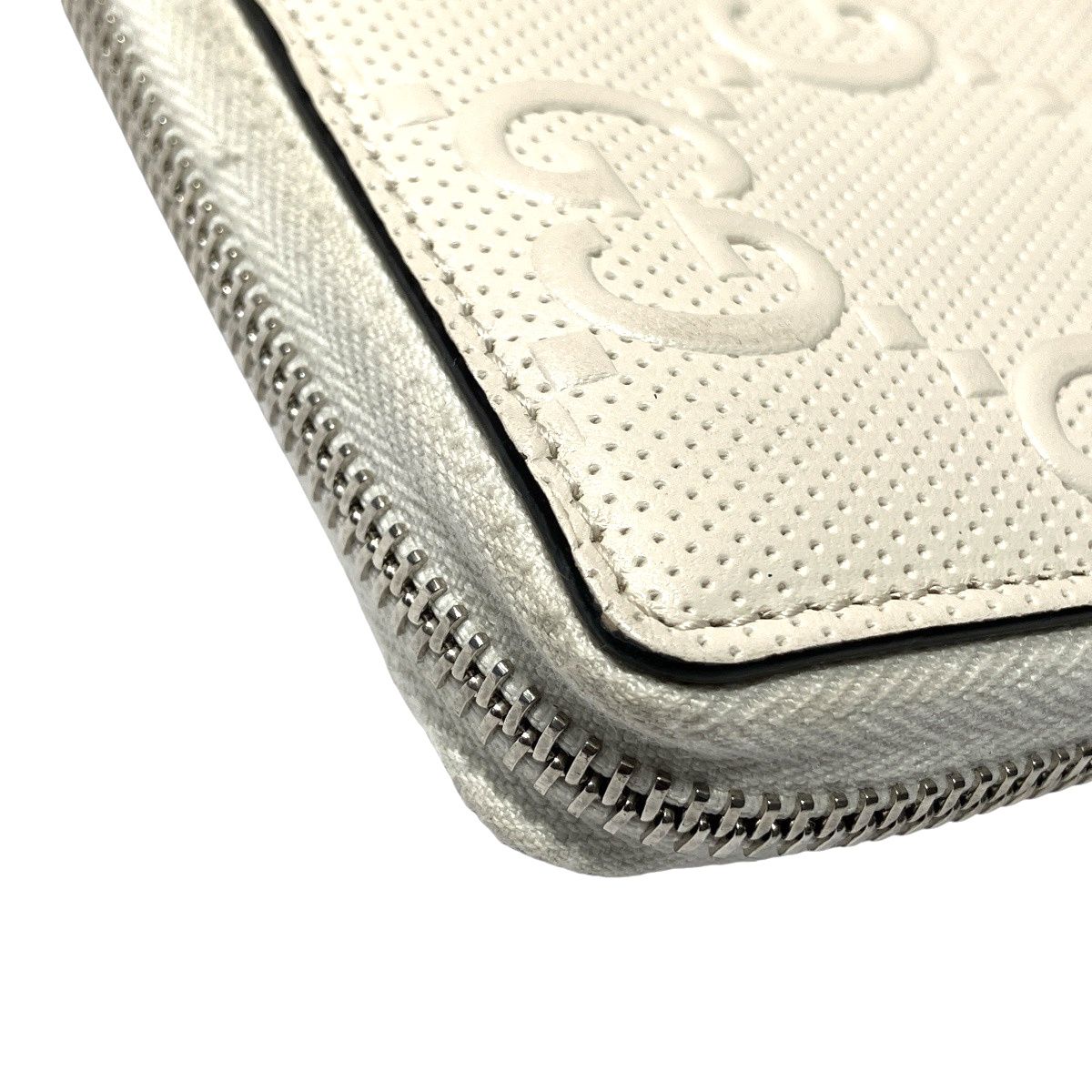Gucci Zip Around GG Embossed Wallet Leather — view 7