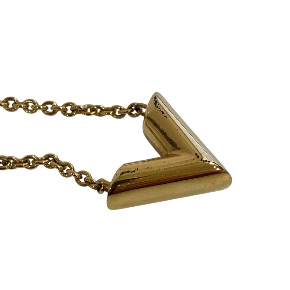 Louis Vuitton Essential V Necklace 47 Alloy — view 4