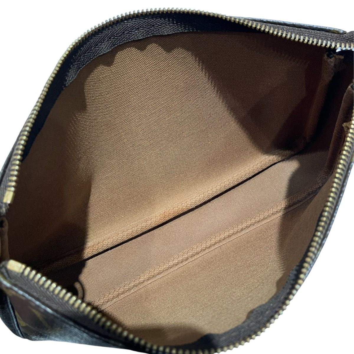 Louis Vuitton Pochette Accessoires Monogram Handbag Canvas — view 5
