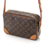 Louis Vuitton Trocadero 27 Monogram Shoulder Bag Canvas Brown — view 2